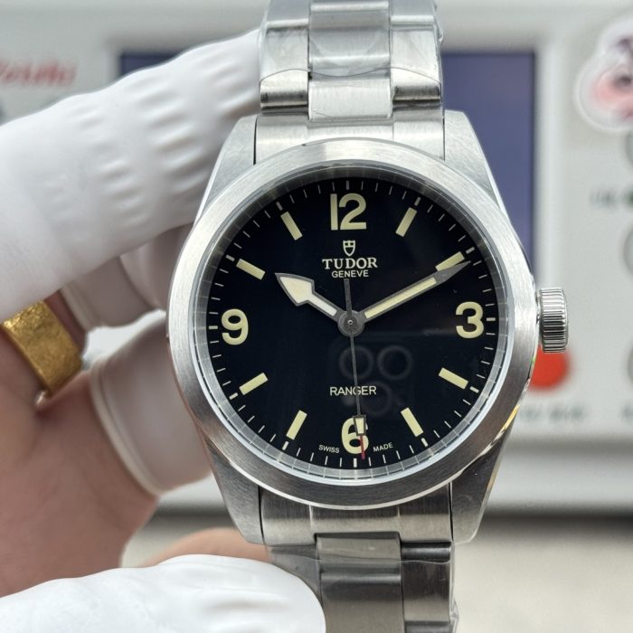 Tudor Ranger 39mm Black Domed Dial Stainless Steel Bracelet Swiss 1:1 Grade Watch